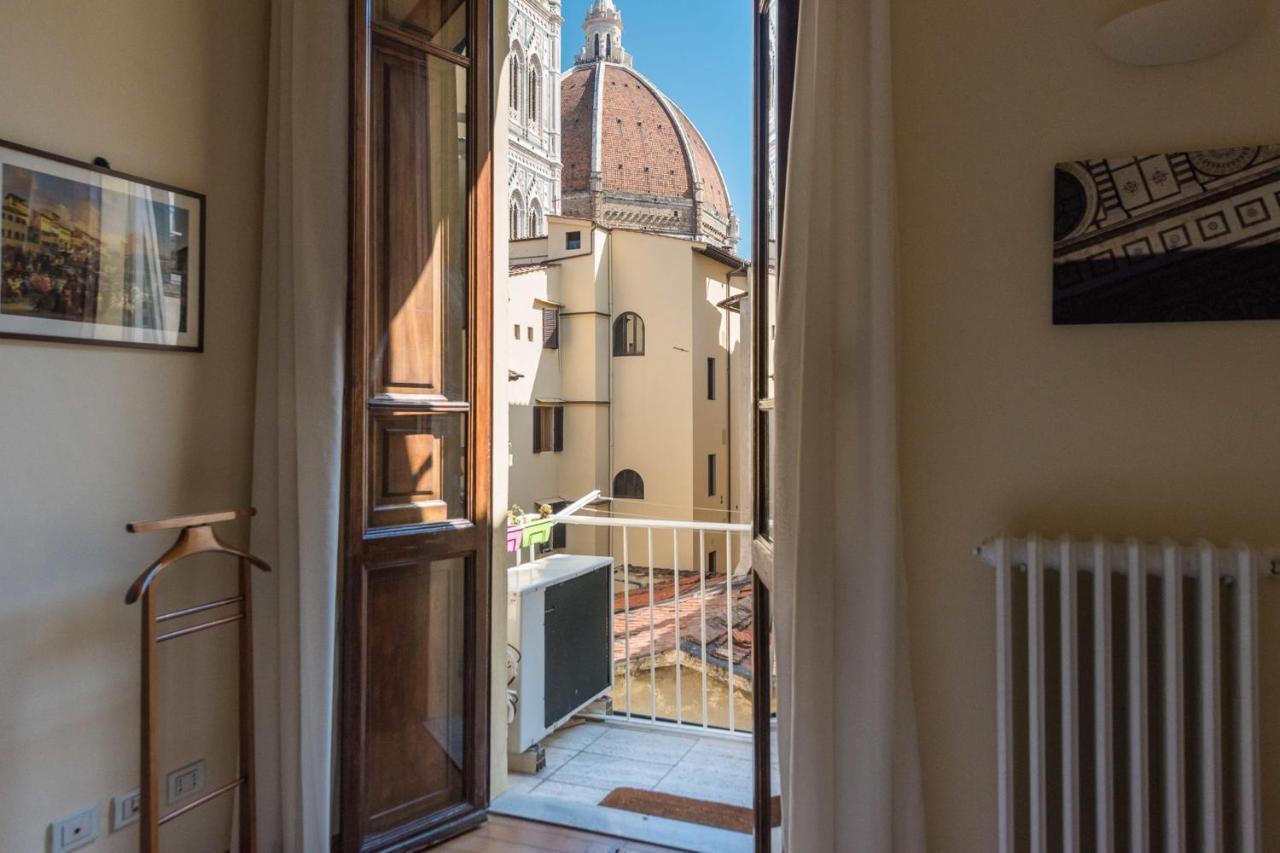 Charming 2Bed Apartment Overlooking Duomo - Hosted By Sweetstay フィレンツェ エクステリア 写真