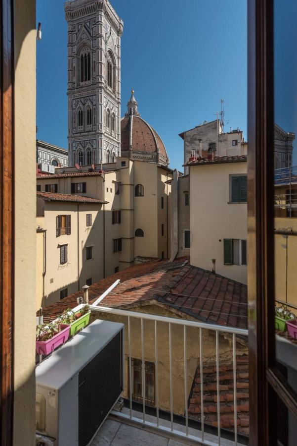 Charming 2Bed Apartment Overlooking Duomo - Hosted By Sweetstay フィレンツェ エクステリア 写真