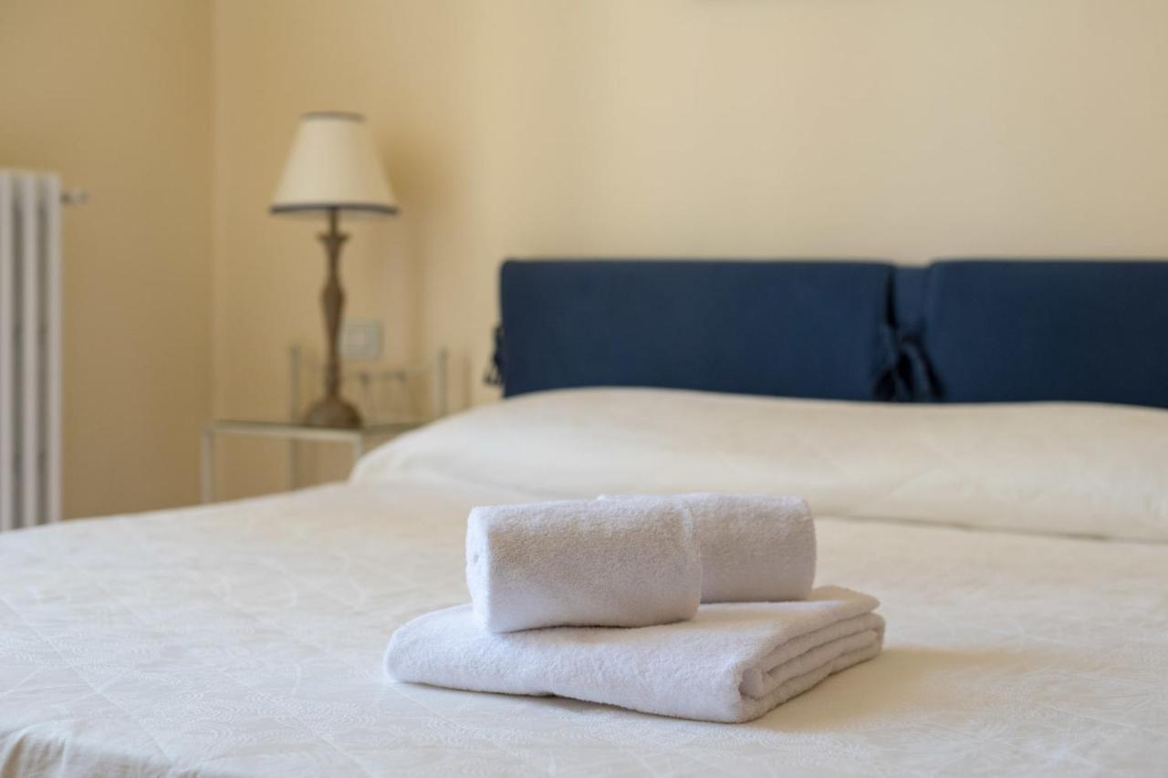 Charming 2Bed Apartment Overlooking Duomo - Hosted By Sweetstay フィレンツェ エクステリア 写真