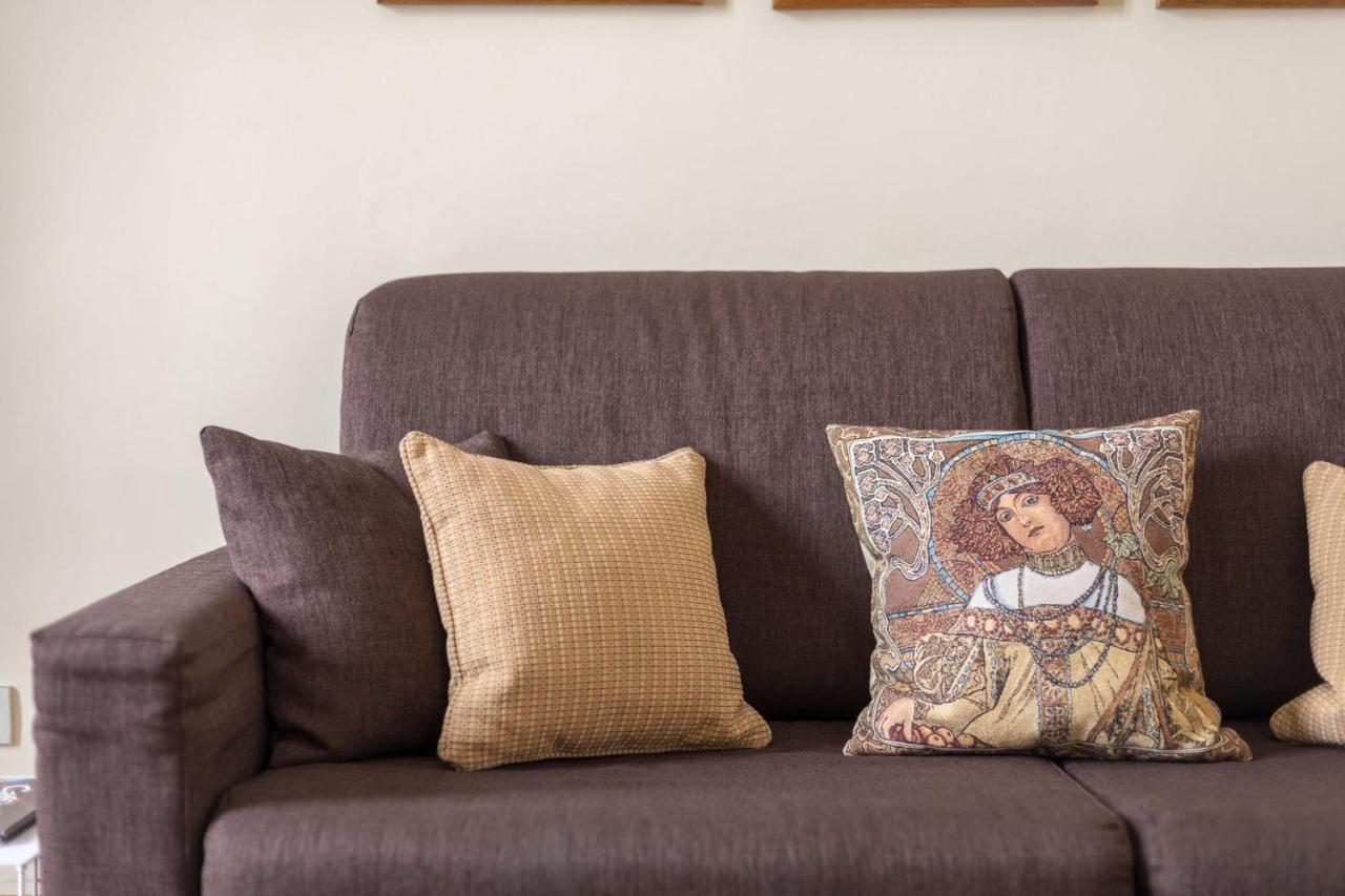 Charming 2Bed Apartment Overlooking Duomo - Hosted By Sweetstay フィレンツェ エクステリア 写真