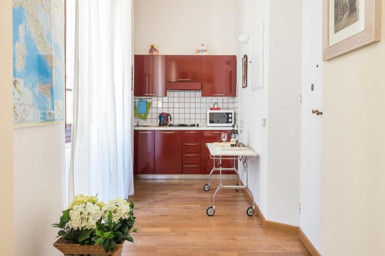 Charming 2Bed Apartment Overlooking Duomo - Hosted By Sweetstay フィレンツェ エクステリア 写真