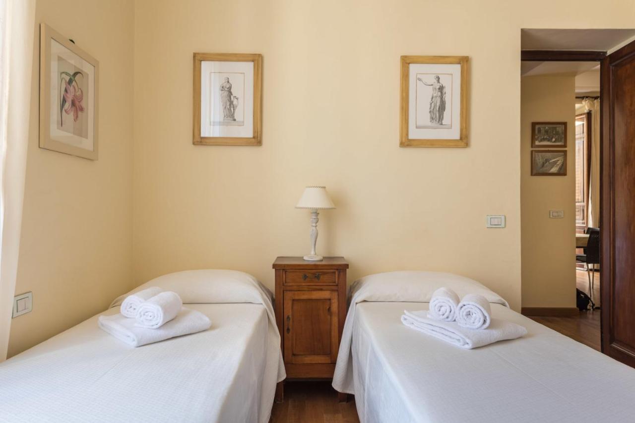 Charming 2Bed Apartment Overlooking Duomo - Hosted By Sweetstay フィレンツェ エクステリア 写真